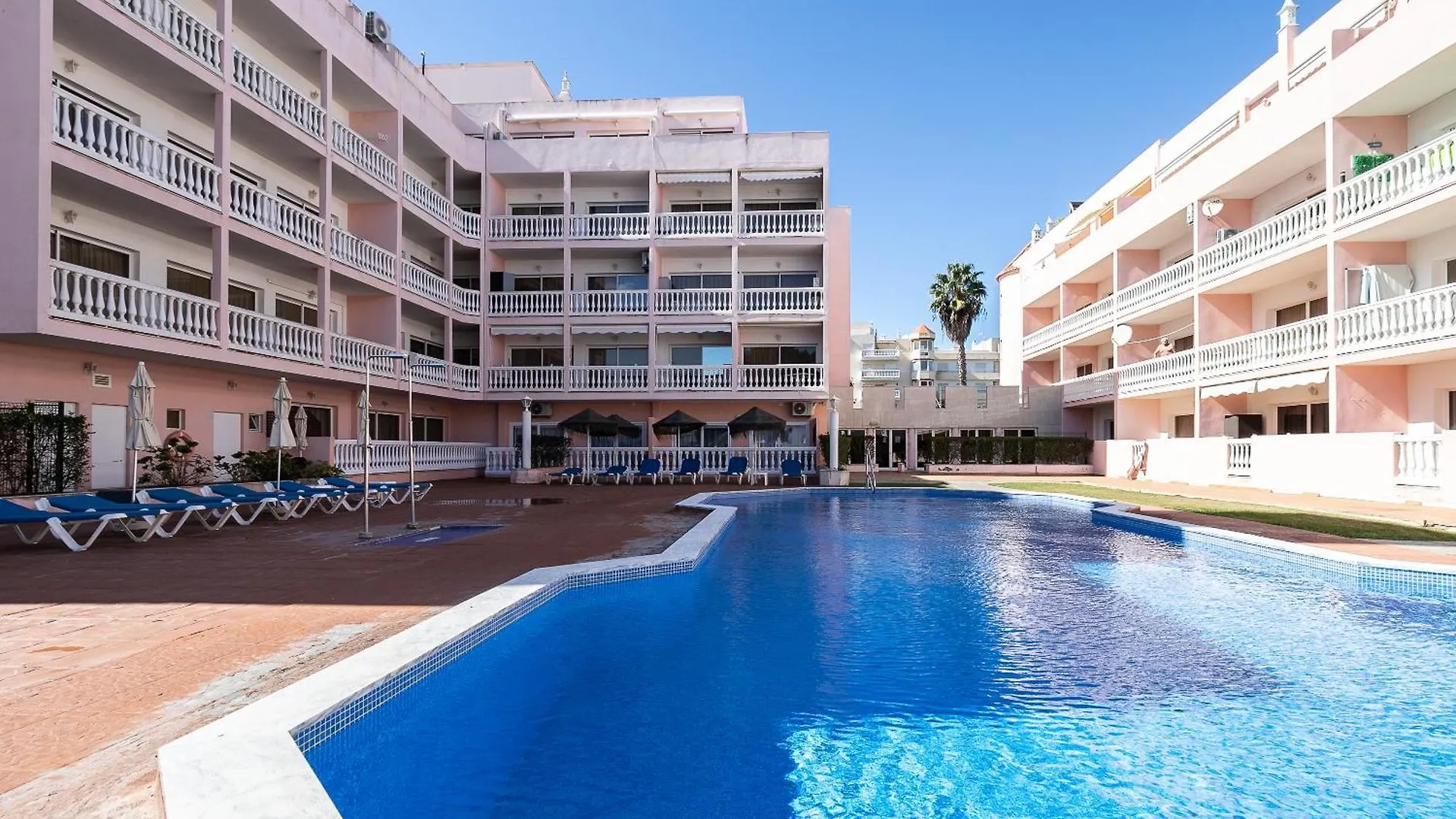 Parque Dos Reis Apartment Monte Gordo