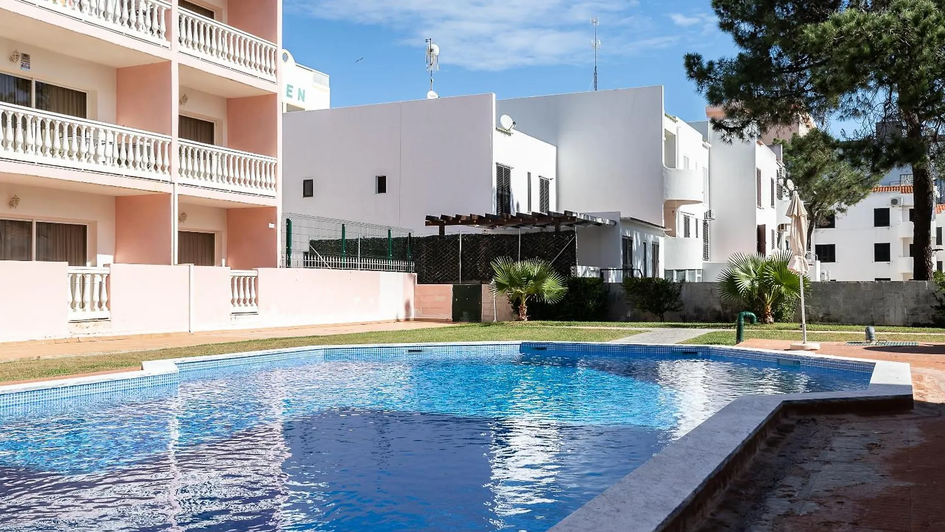 Parque Dos Reis Apartment Monte Gordo