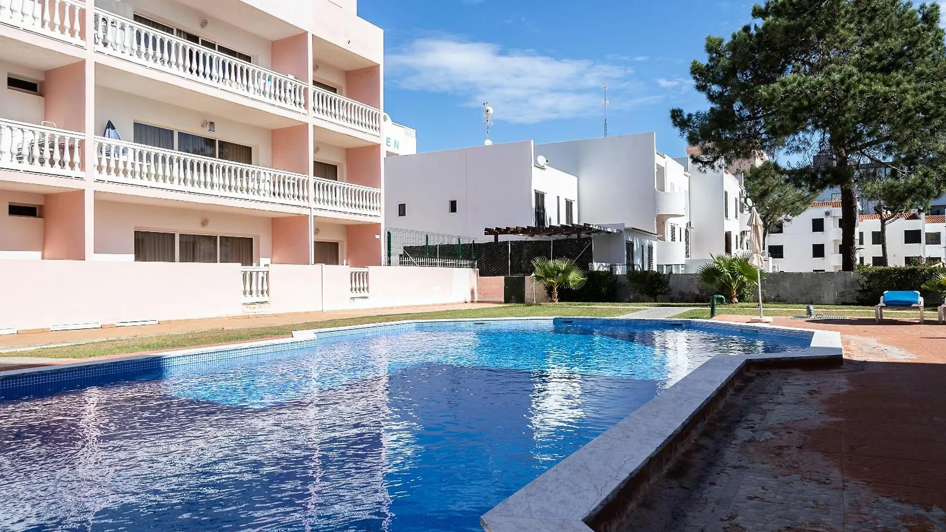 Parque Dos Reis Apartment Monte Gordo